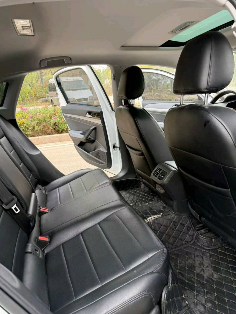 萍乡22年大众朗逸5