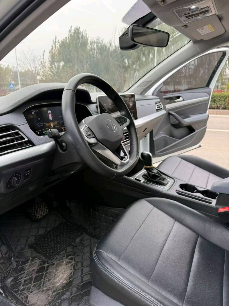 萍乡22年大众朗逸6