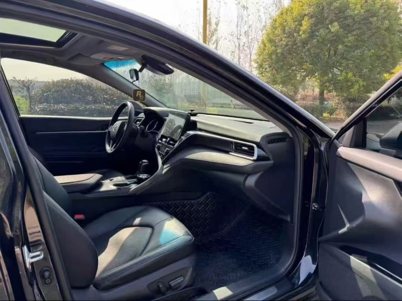 徐州22年丰田凯美瑞5