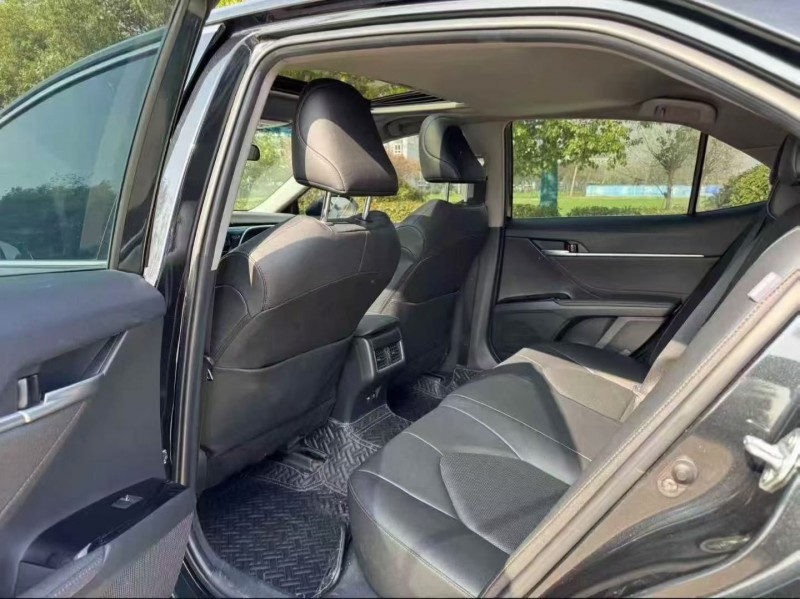 徐州22年丰田凯美瑞6