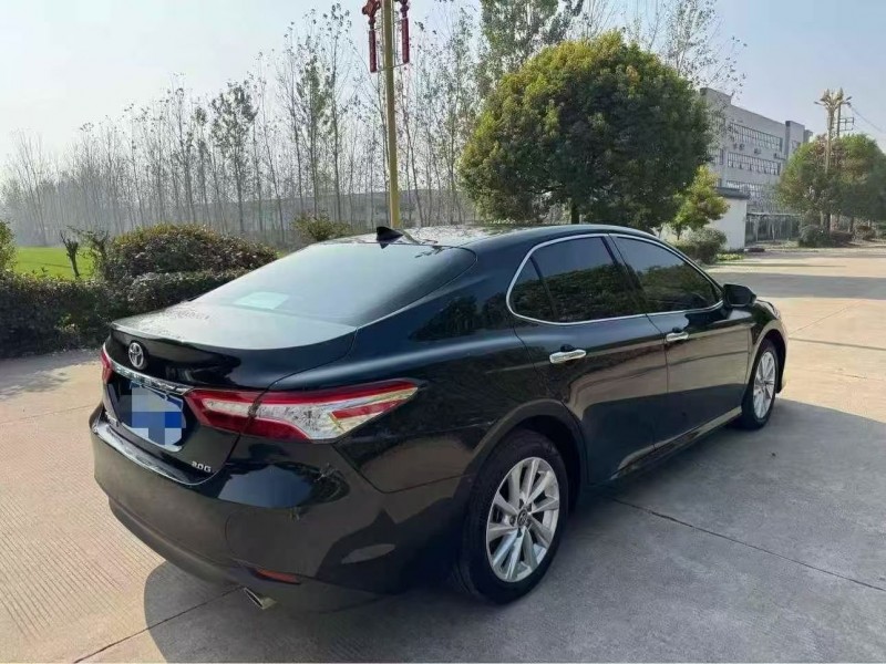 徐州22年丰田凯美瑞9