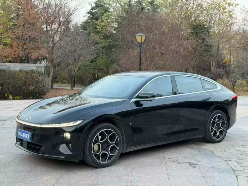 淄博24年长安汽车启源3