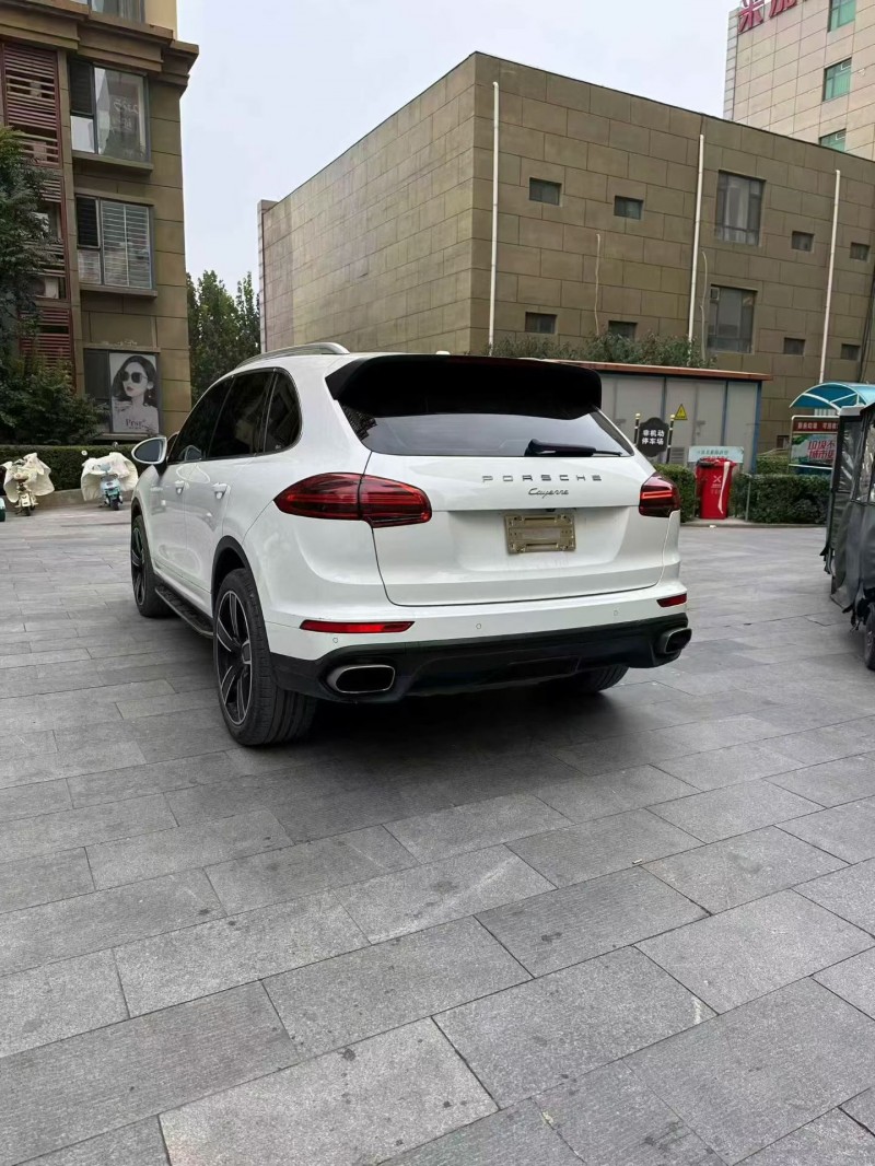 邯郸15年保时捷卡宴7