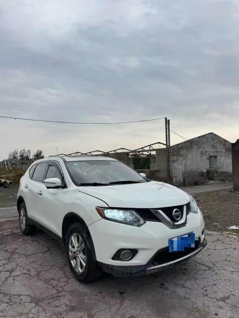 濮阳15年日产奇骏2