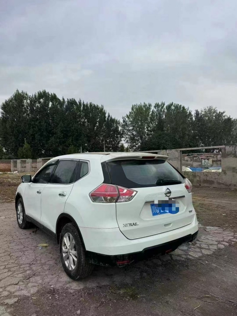 濮阳15年日产奇骏6