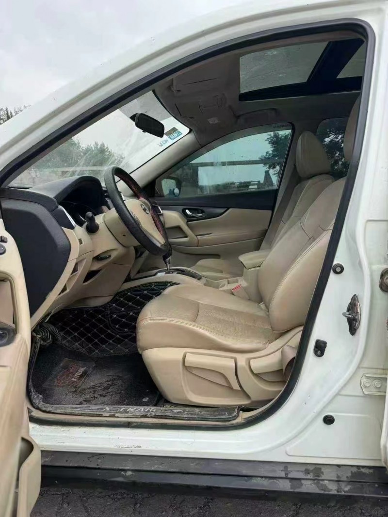 濮阳15年日产奇骏7