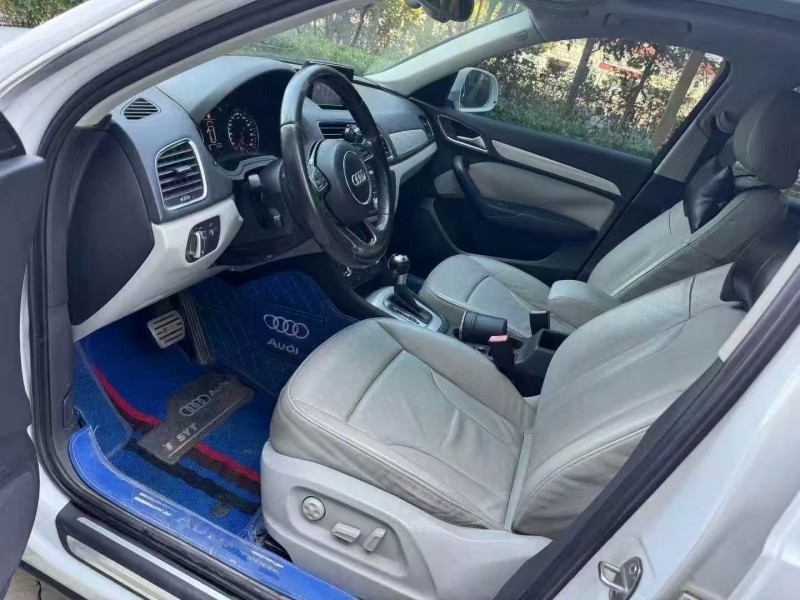 东营13年奥迪Q34