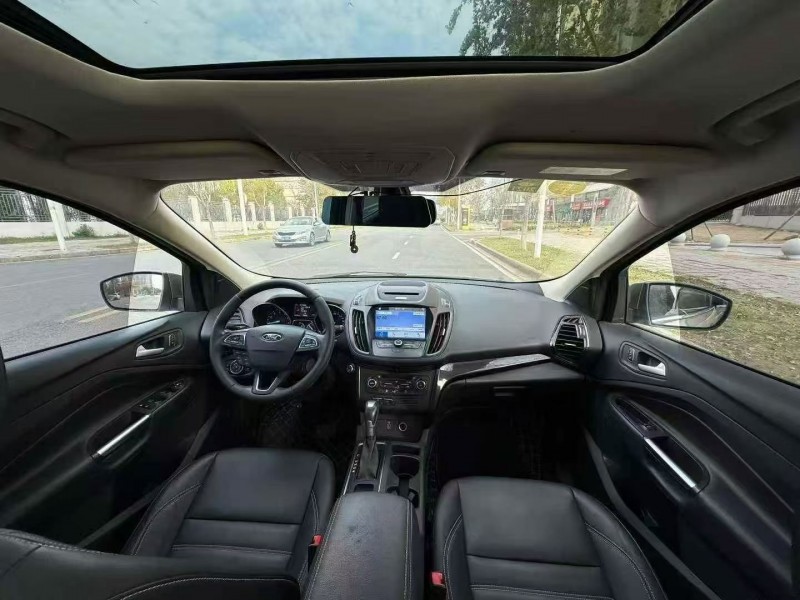 宜昌18年福特翼虎7