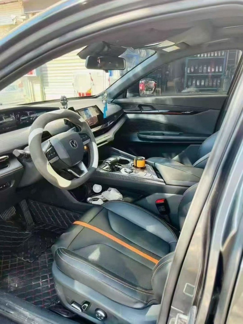 莆田25年长安汽车UNI5