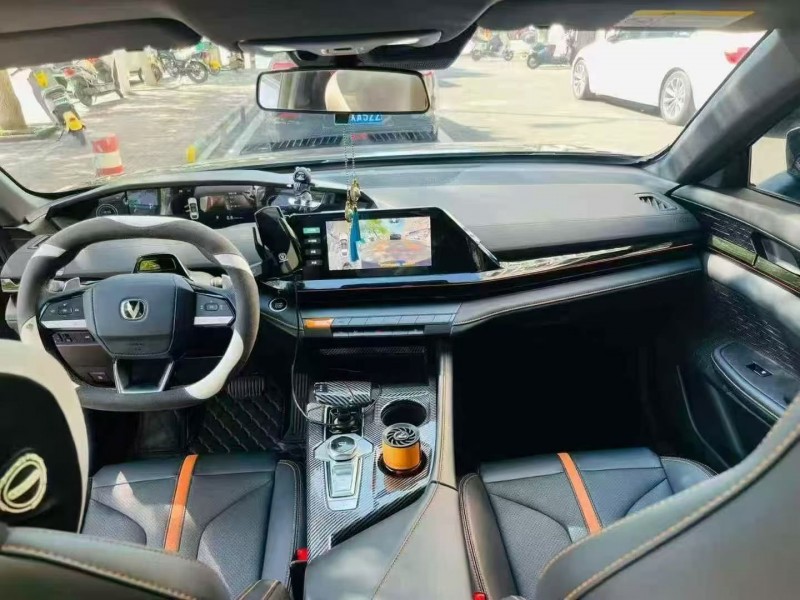 莆田25年长安汽车UNI7