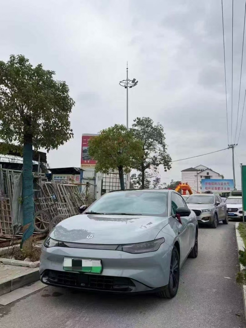 衡阳24年零跑汽车C013