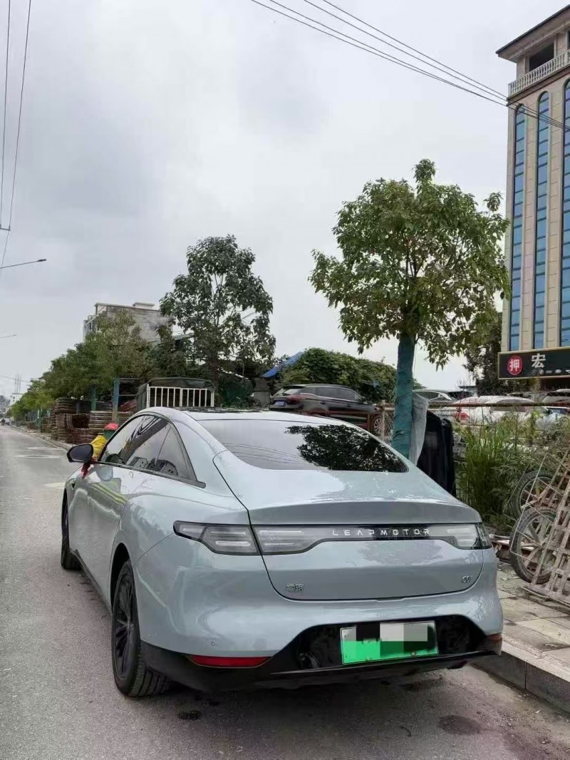 衡阳24年零跑汽车C015