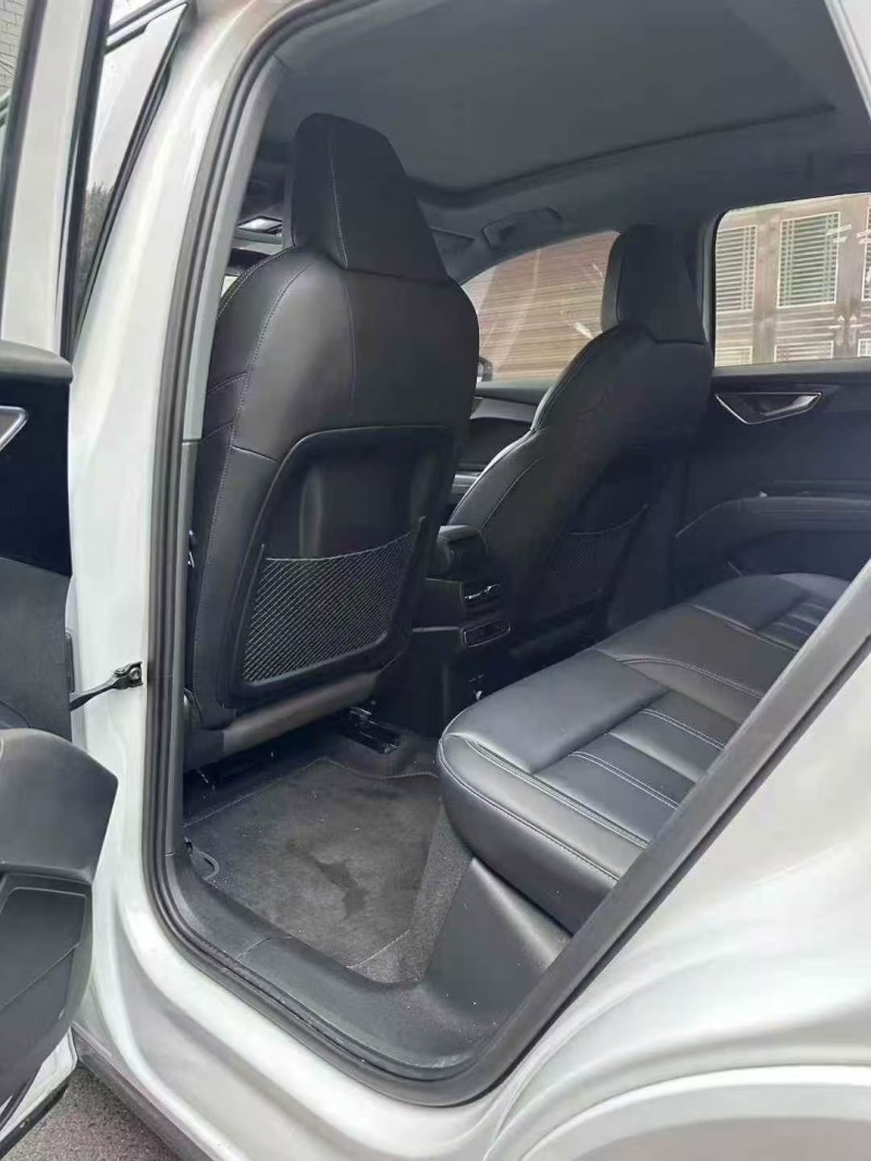 衡阳24年奥迪Q43