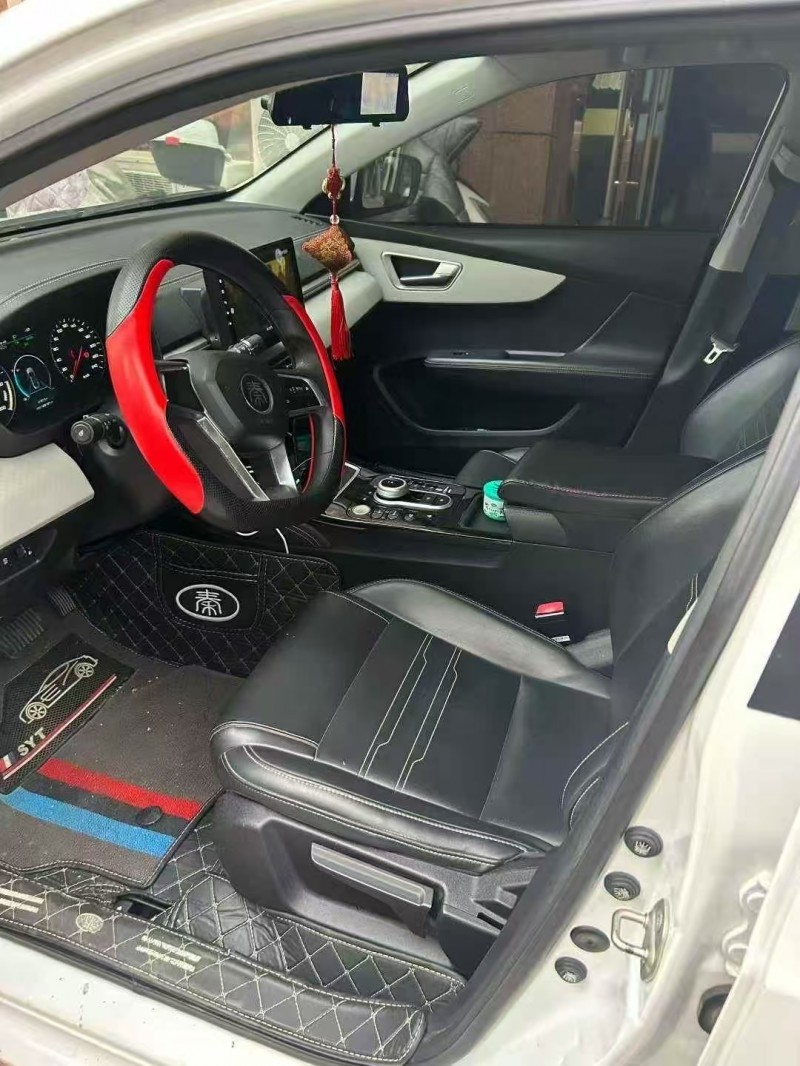 九江23年比亚迪秦2