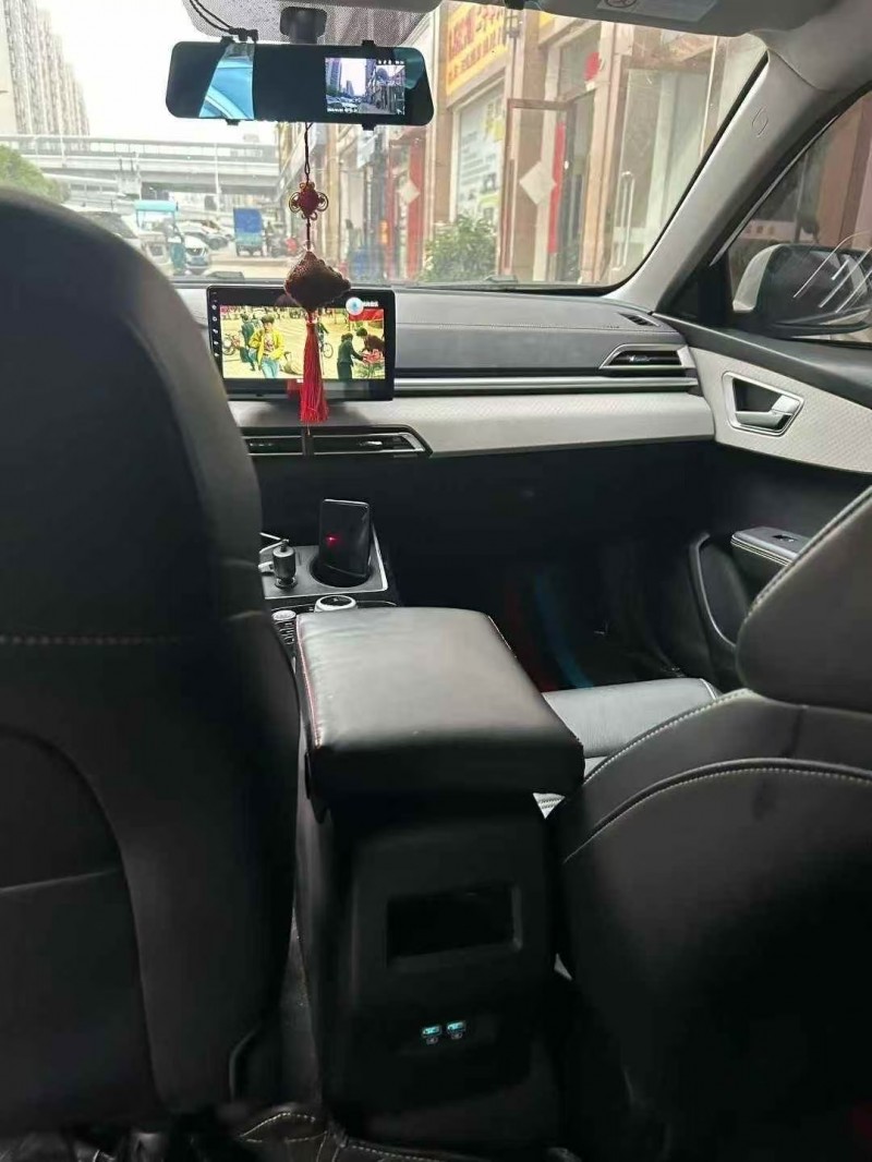 九江23年比亚迪秦4