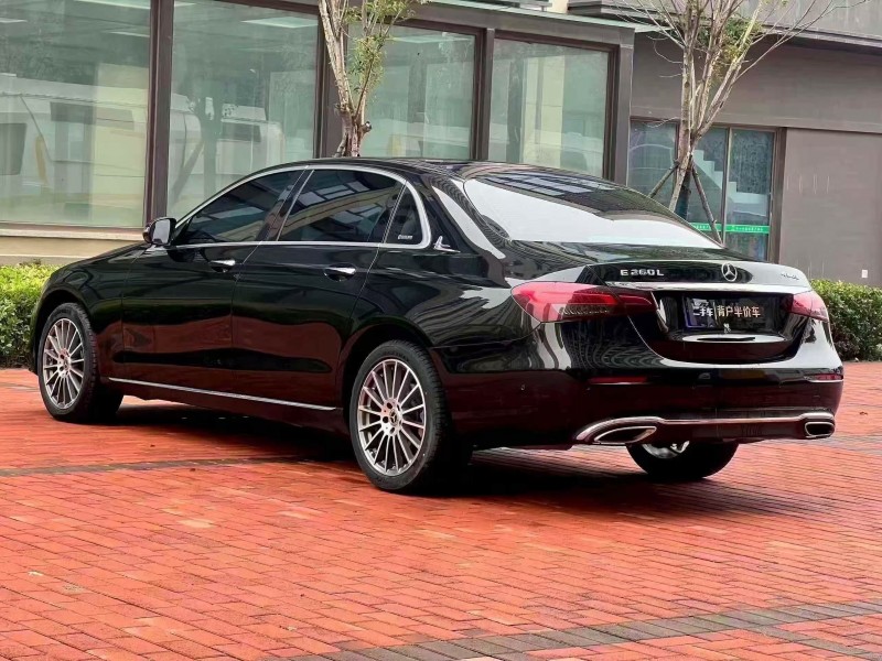 郑州21年奔驰E9