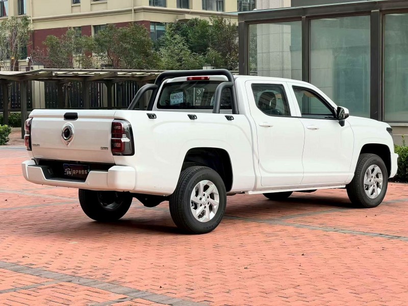 郑州25年长城汽车炮 皮卡7