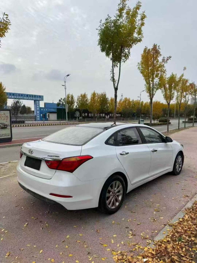 枣庄16年现代名图8