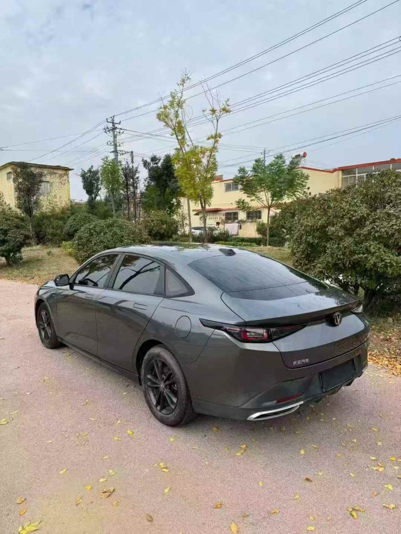 枣庄23年长安汽车逸达7