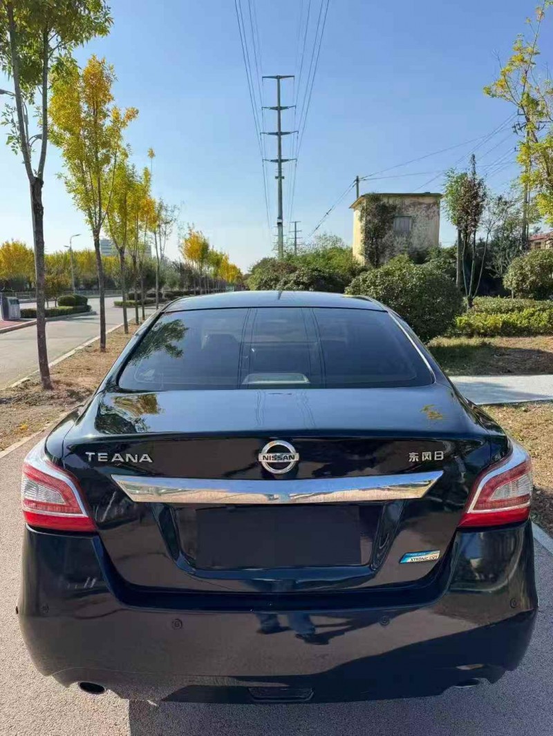 枣庄13年日产天籁9