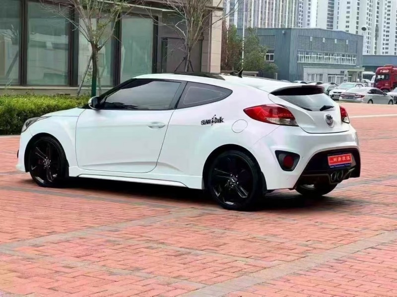 郑州15年现代飞思8