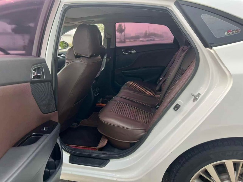 郑州17年现代名图4