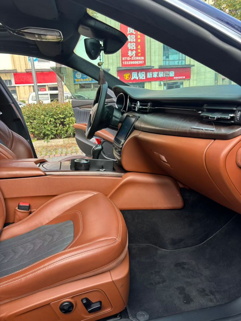 襄阳18年玛莎拉蒂总裁4