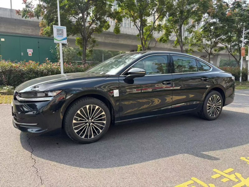 襄阳25年大众迈腾2