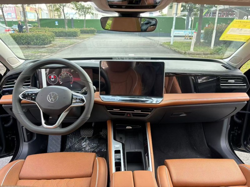 襄阳25年大众迈腾6