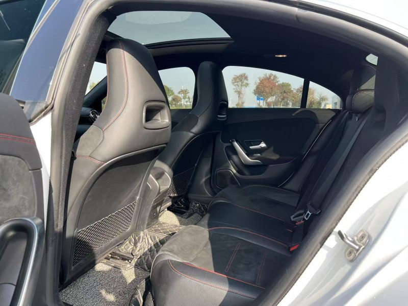 盐城23年奔驰CLA6