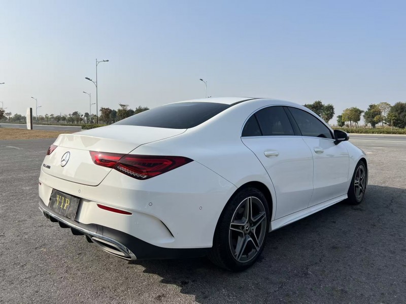 盐城23年奔驰CLA9