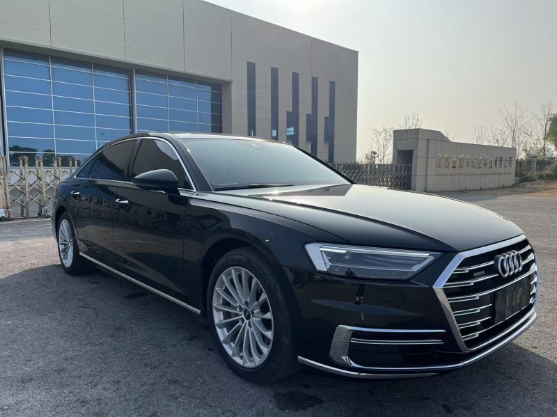 盐城22年奥迪A8L3