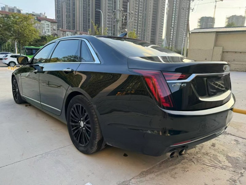 平顶山20年凯迪拉克CT68