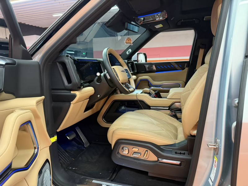 长沙24年比亚迪方程豹6