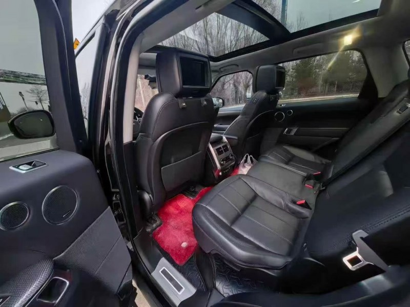 东营21年路虎揽胜运动6