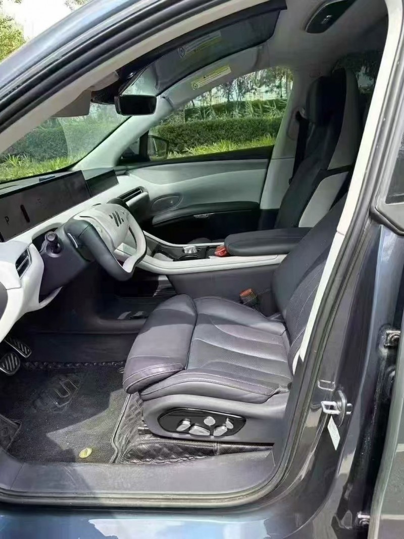 泰安24年智己LS73