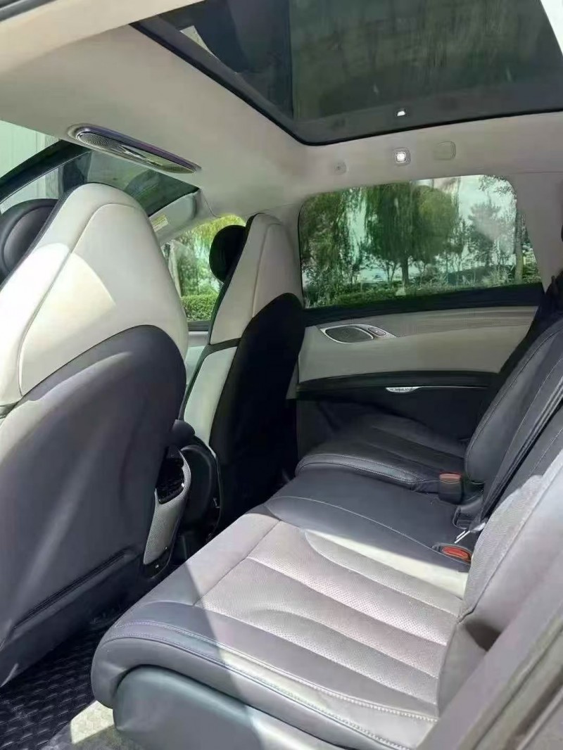 泰安24年智己LS76