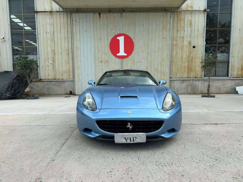 徐州13年法拉利California1