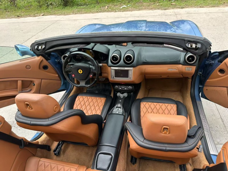徐州13年法拉利California8