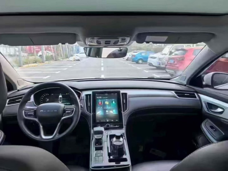 济宁24年荣威i66