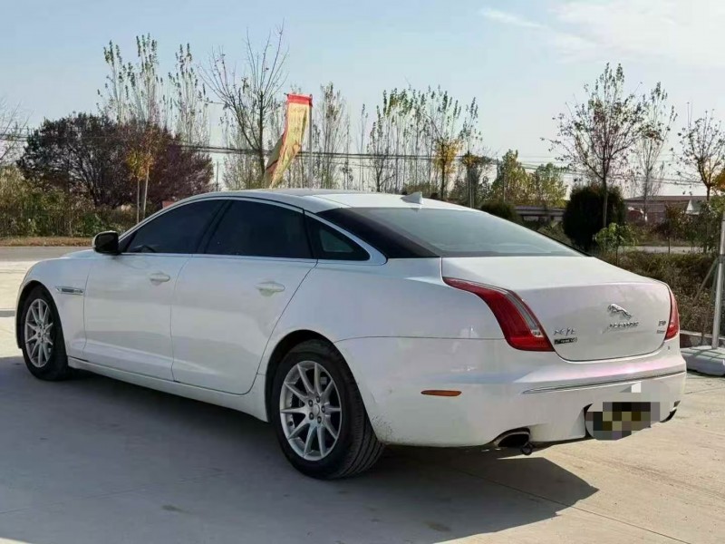 菏泽16年捷豹XJL8