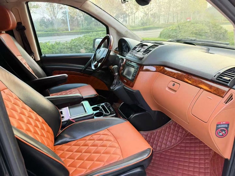 菏泽15年奔驰唯雅诺4