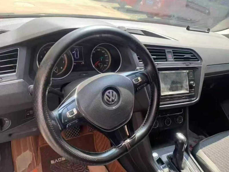 潍坊20年大众途观4