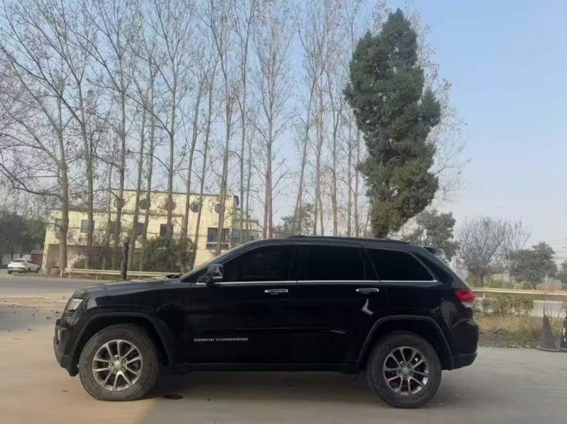 菏泽14年Jeep大切诺基7