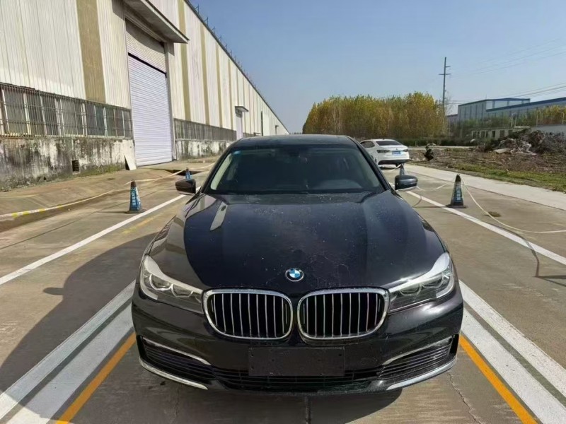 菏泽19年宝马7系1