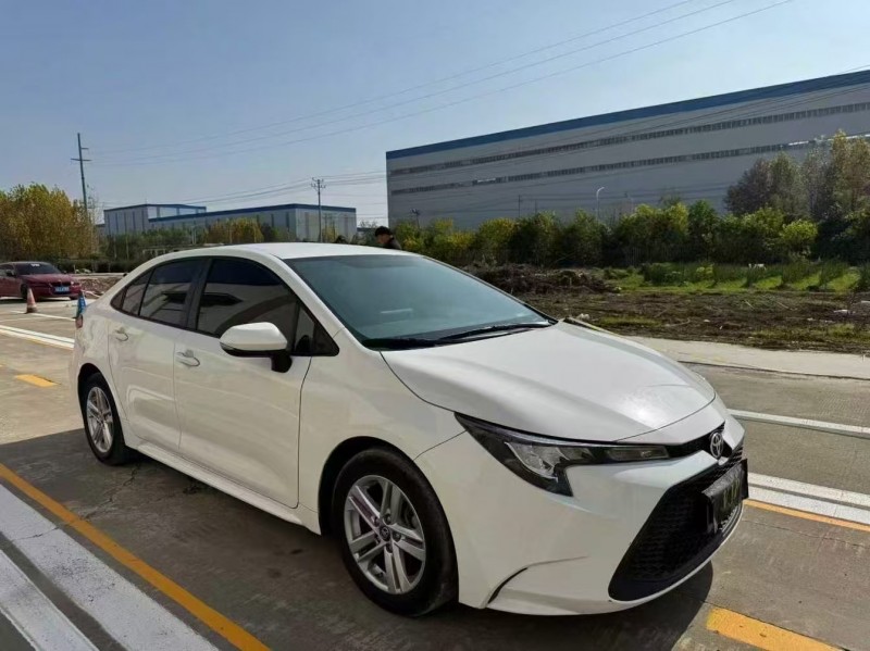 菏泽23年丰田雷凌2