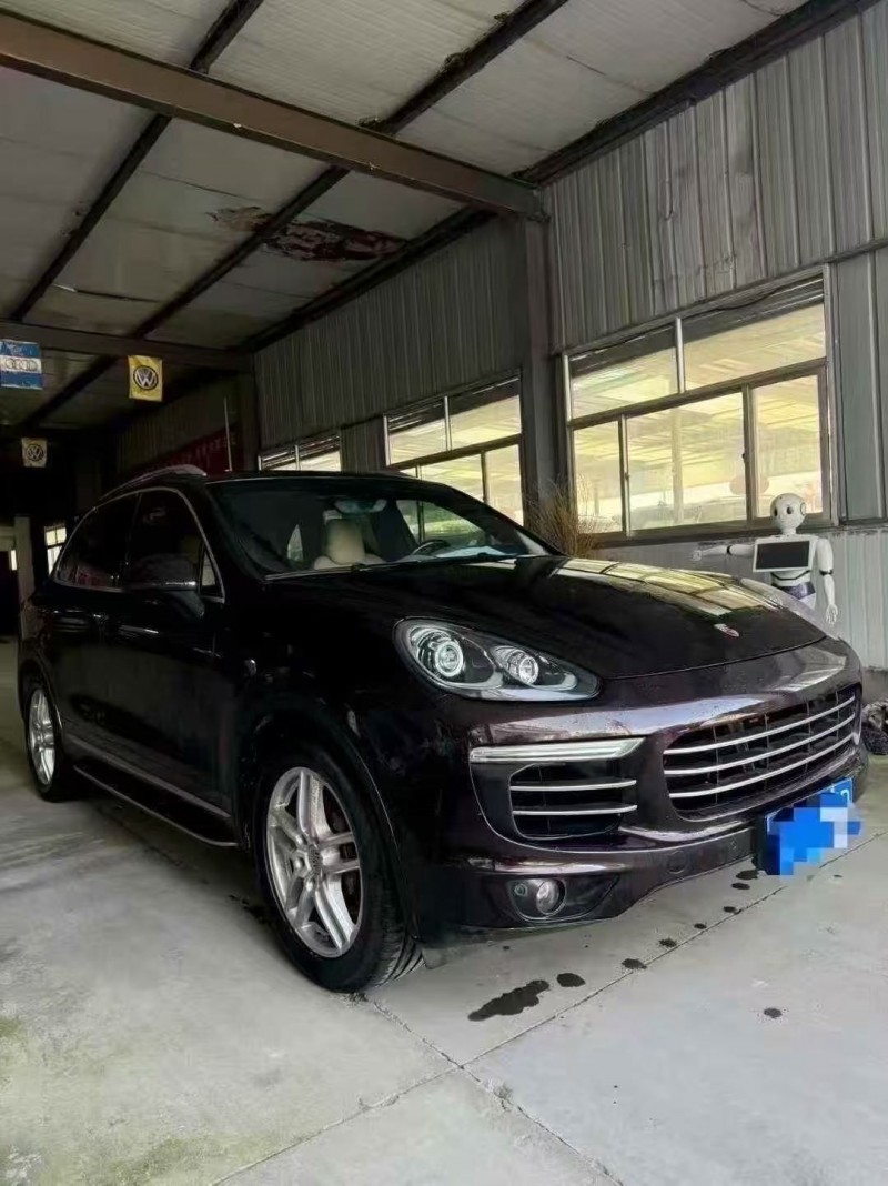 潍坊15年保时捷卡宴3