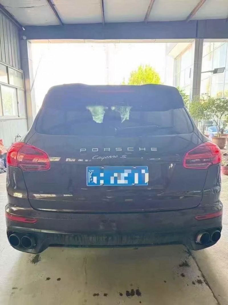 潍坊15年保时捷卡宴7