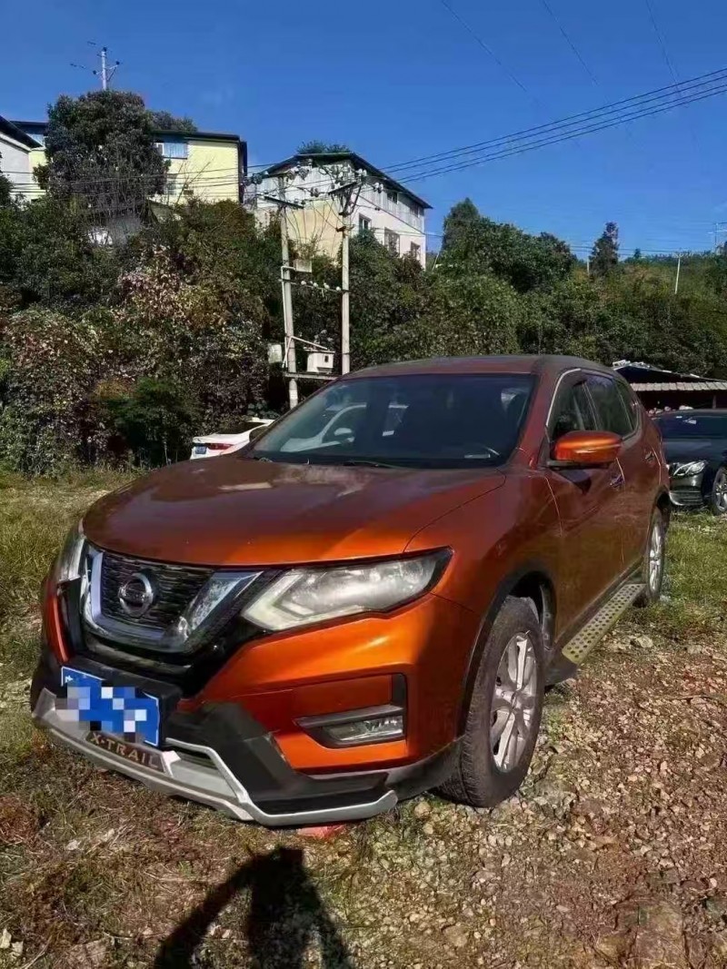 遵义17年日产奇骏1