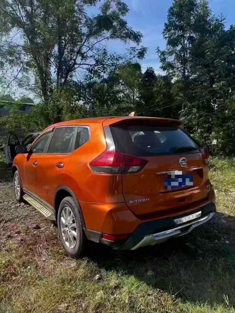 遵义17年日产奇骏9